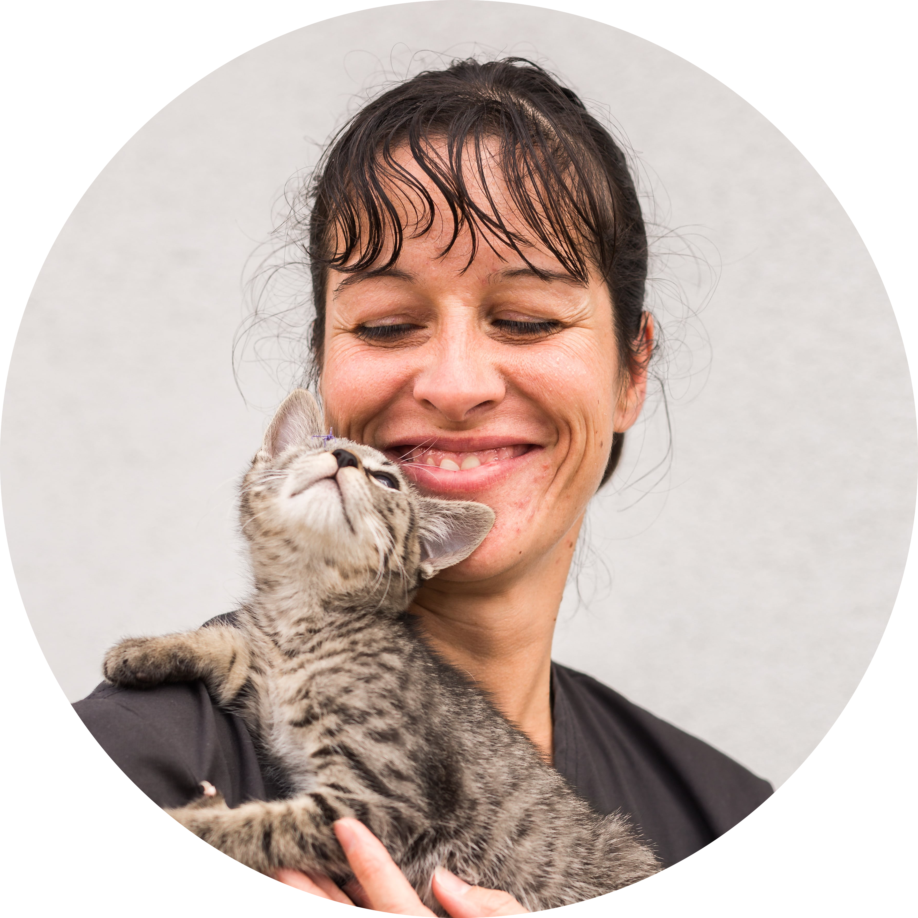 photo de profil de l'assistante Sabrina